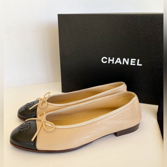 Chanel Ballerina flats beige cap toe flats shoes - Picture 4 of 11